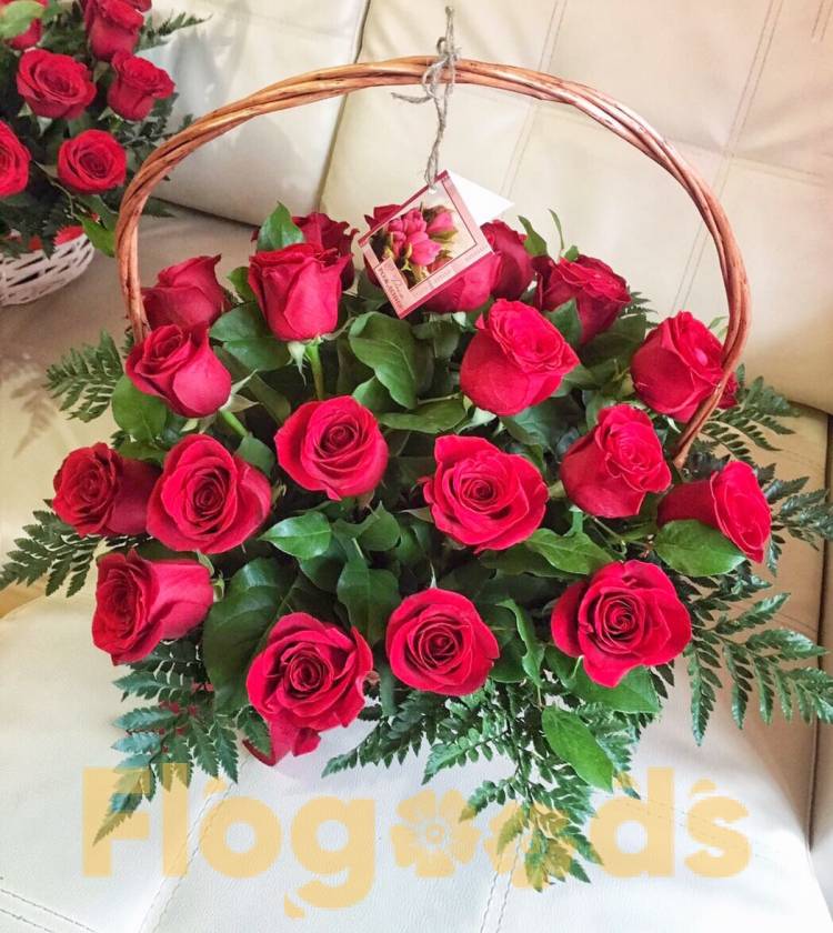 Корзина «Донна роза» за 12 307 руб.